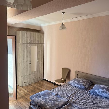 House In Varketili Тбілісі Екстер'єр фото